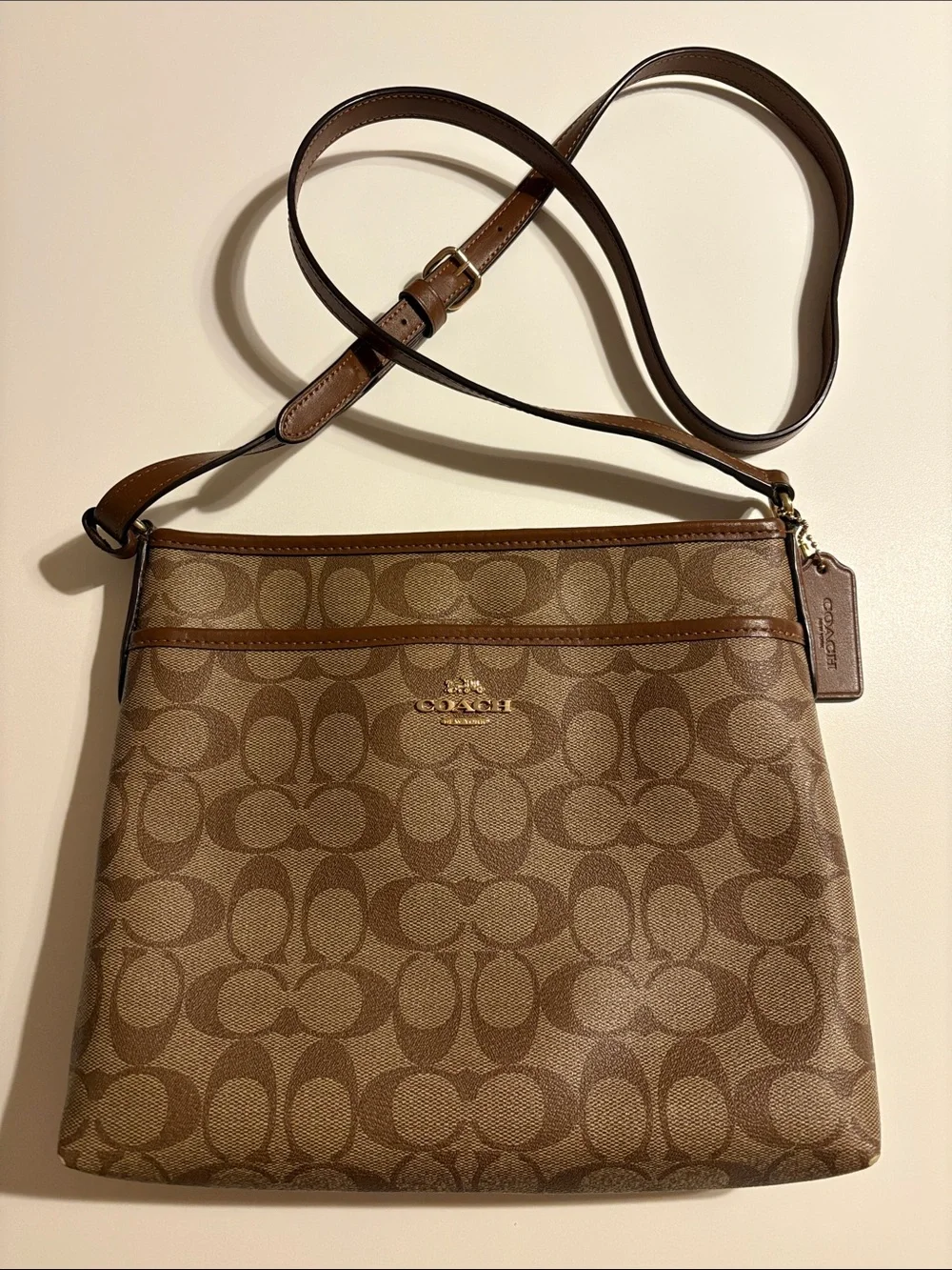 Coach Signature coated Canvas File Crossbody Bag purse tan brown excellent